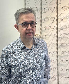 Foto Ad Brackel, eigenaar van Opticien Brackel